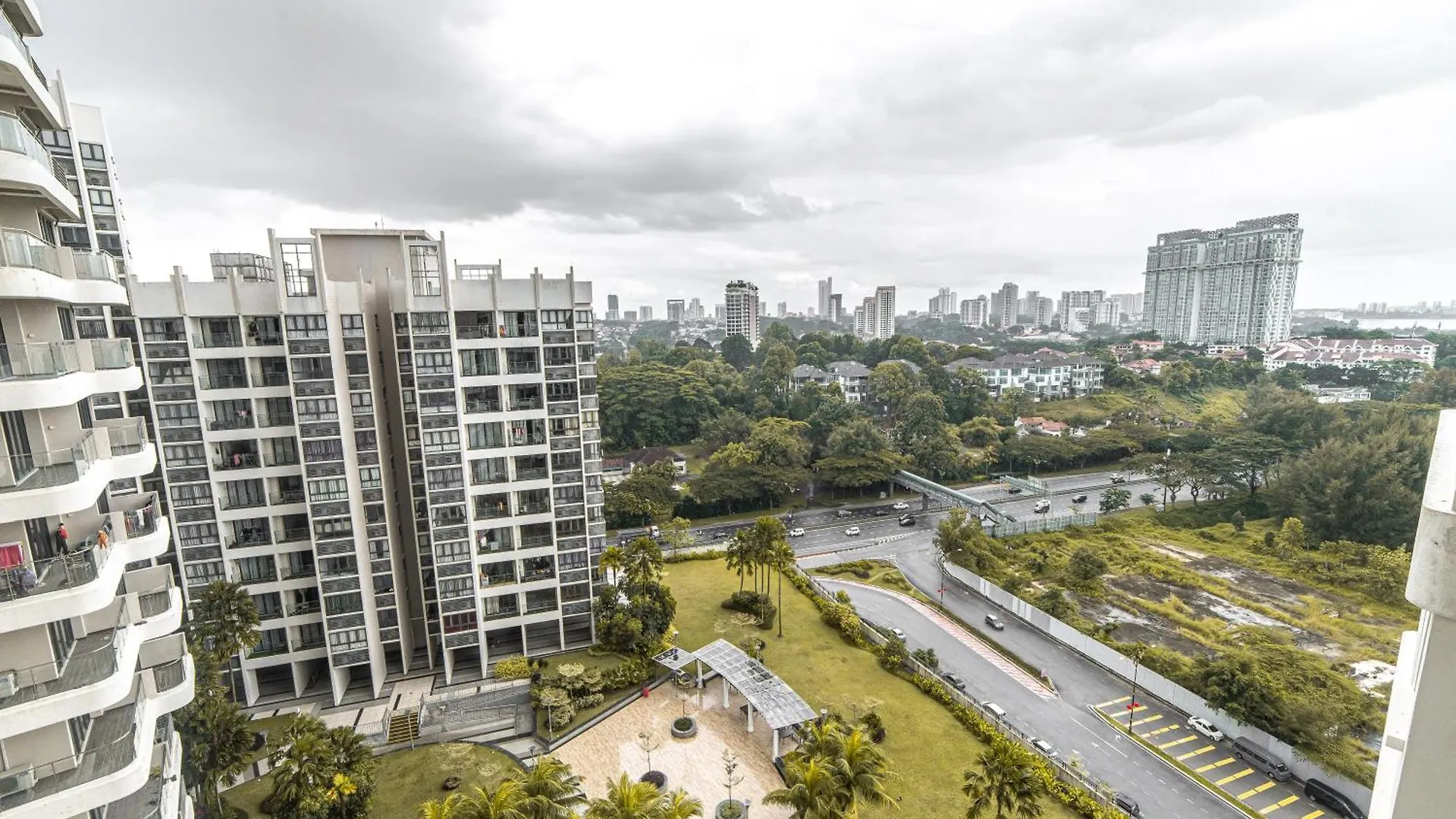 Dangabay Citrus Comforts 2Br 4Pax Baypoint By Our Stay Johor Bahru Apartment